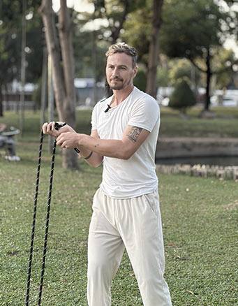 Nicklas — Zen Pod breathwork and movement